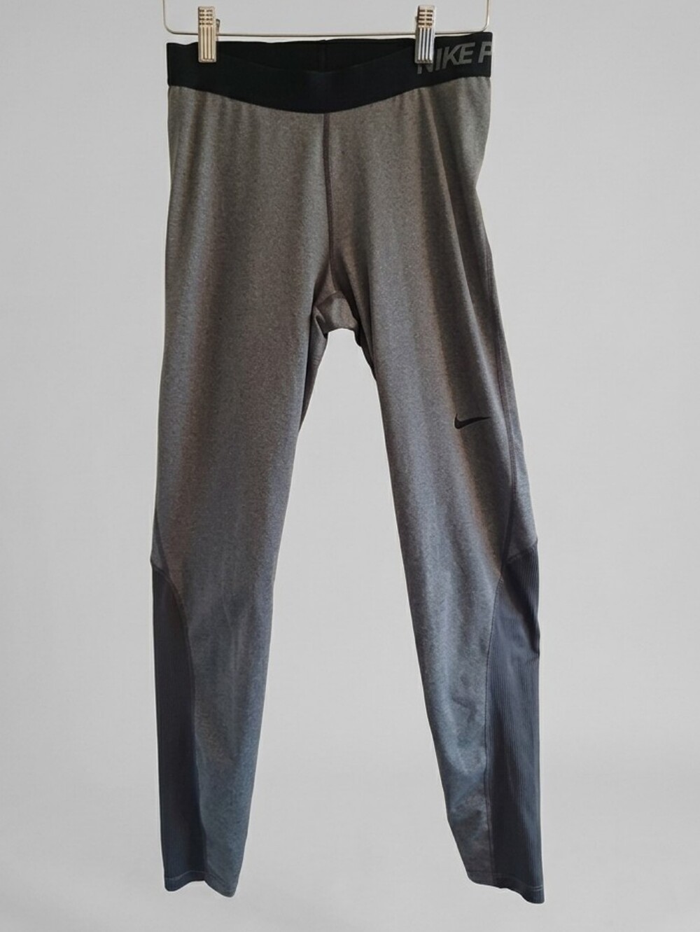 Nike Pro Dri-FIT Womens Workout Running Leggings Hi Compression Mid-rise Medium